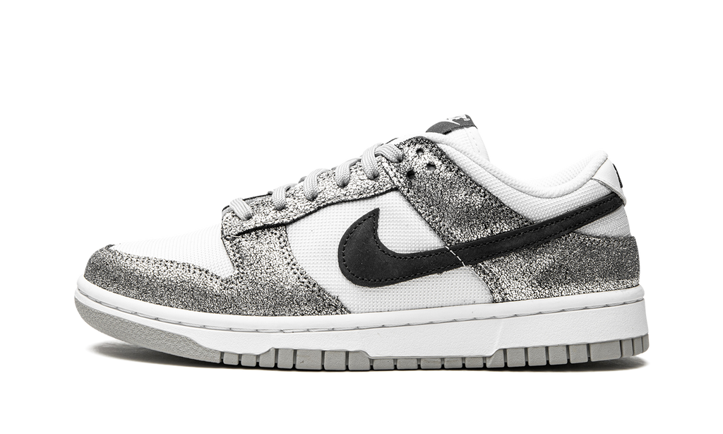 Dunk Low Golden Gals