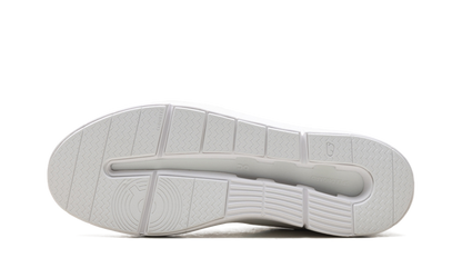 THE ROGER Advantage WMNS "All White"