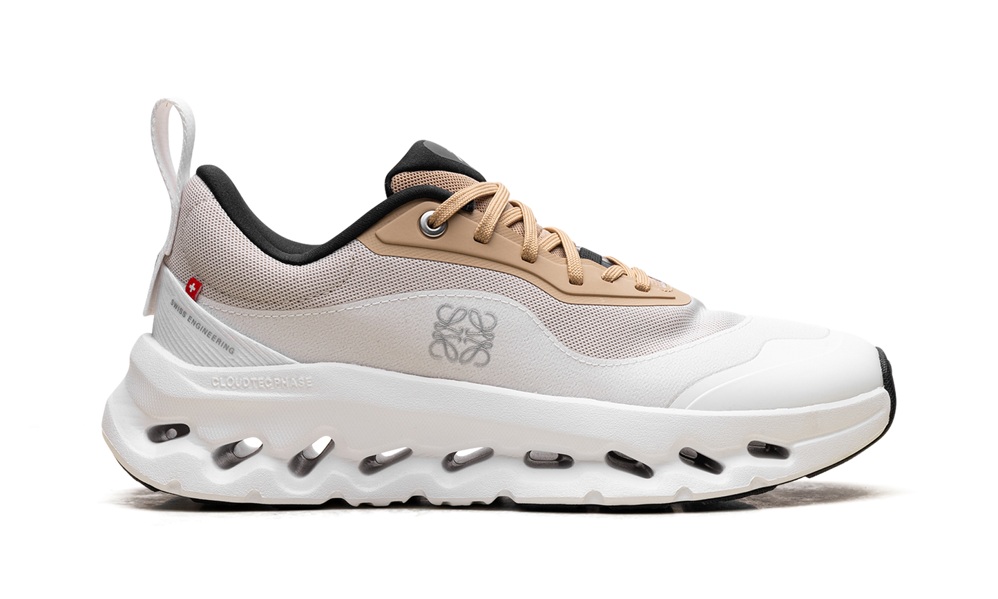 Cloudtilt 2 WMNS "LOEWE Tan White"
