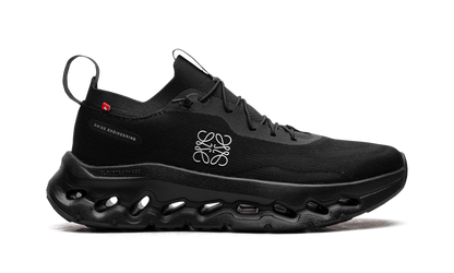 Cloudtilt WMNS "LOEWE All Black"