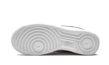 1 Essential White Black Gold