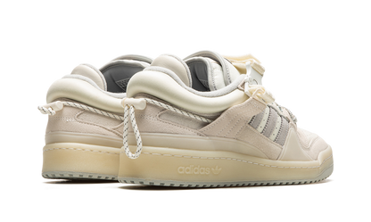 Forum Bad Bunny Buckle