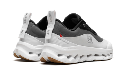 Cloudtilt 2 "LOEWE - Black White"