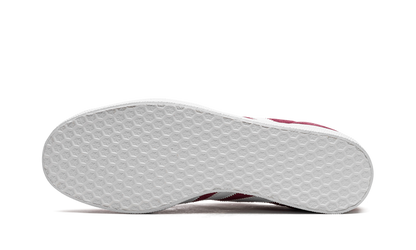 Gazelle Burgundy White