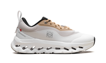 Cloudtilt 2 "LOEWE - Tan White"