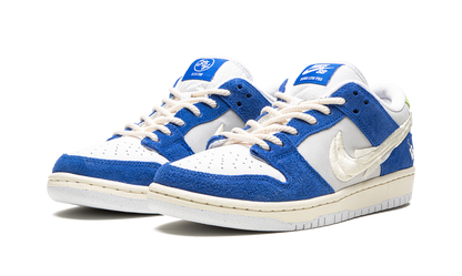 SB Dunk Low Pro Fly Streetwear