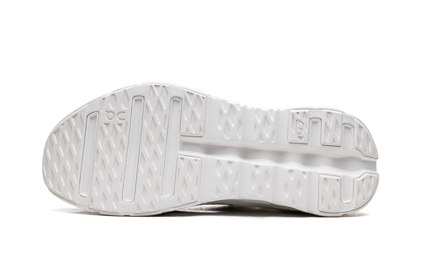 Cloudtilt "LOEWE All White"