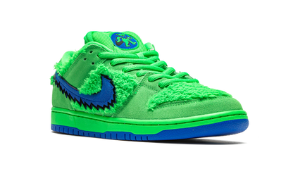 SB Dunk Low Grateful Dead Bears Green