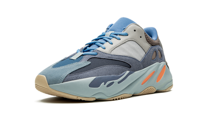 Boost 700 Carbon Blue