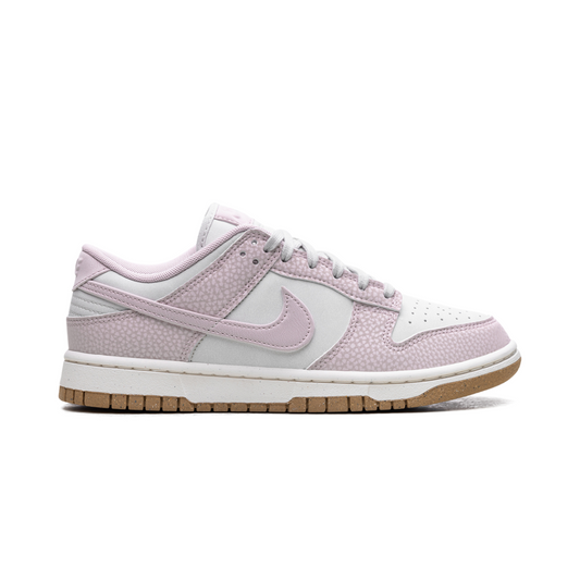 Dunk Low Light Violet