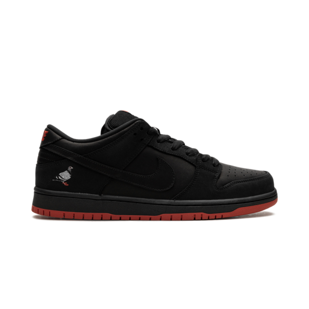 SB Dunk Low Black Pigeon