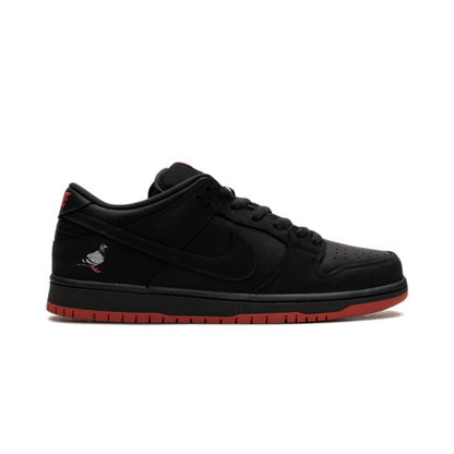 SB Dunk Low Black Pigeon