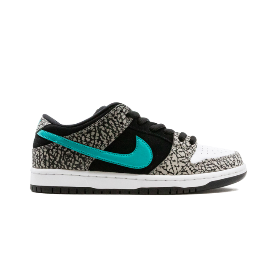 SB Dunk Low Atmos Elephant