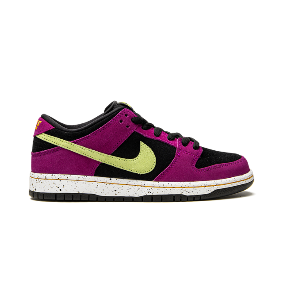 SB Dunk Low ACG Terra Red Plum