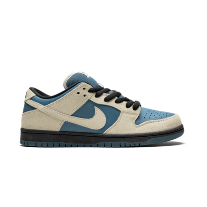 Dunk SB Low Light Cream Thunderstorm