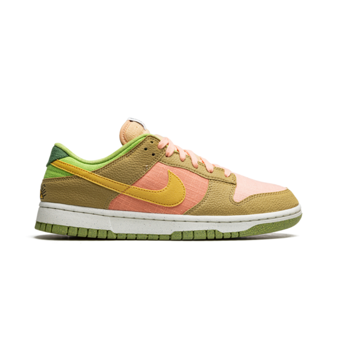 Dunk Low Sun Club Arctic Orange