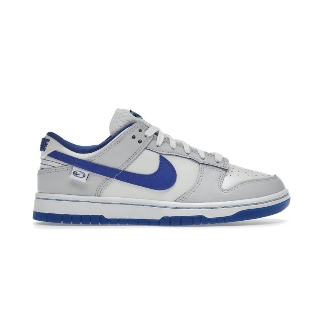 Dunk Low Worldwide White Blue