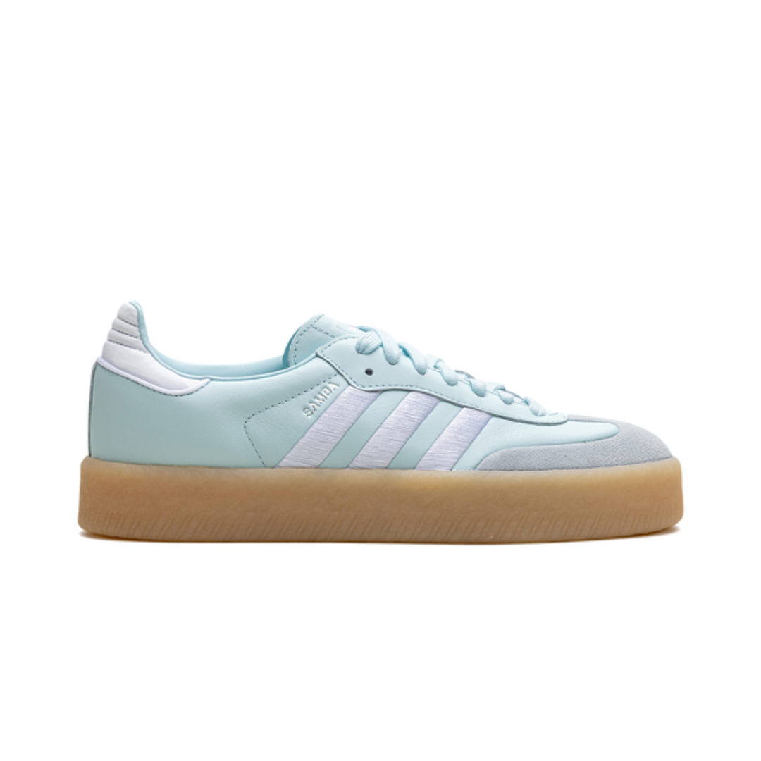 Sambae Almost Blue Sier Metallic Gum
