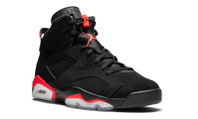 6 Retro Black Infrared
