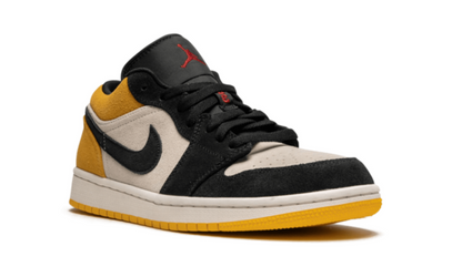 1 Low University Gold Black