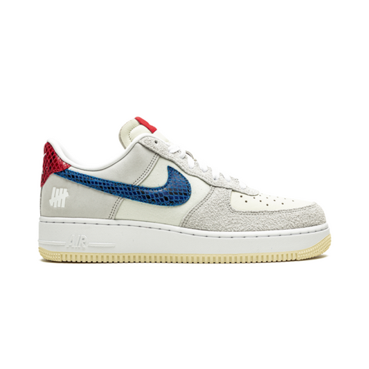 1 Low SP Undefeated 5 On It Dunk vs. AF1