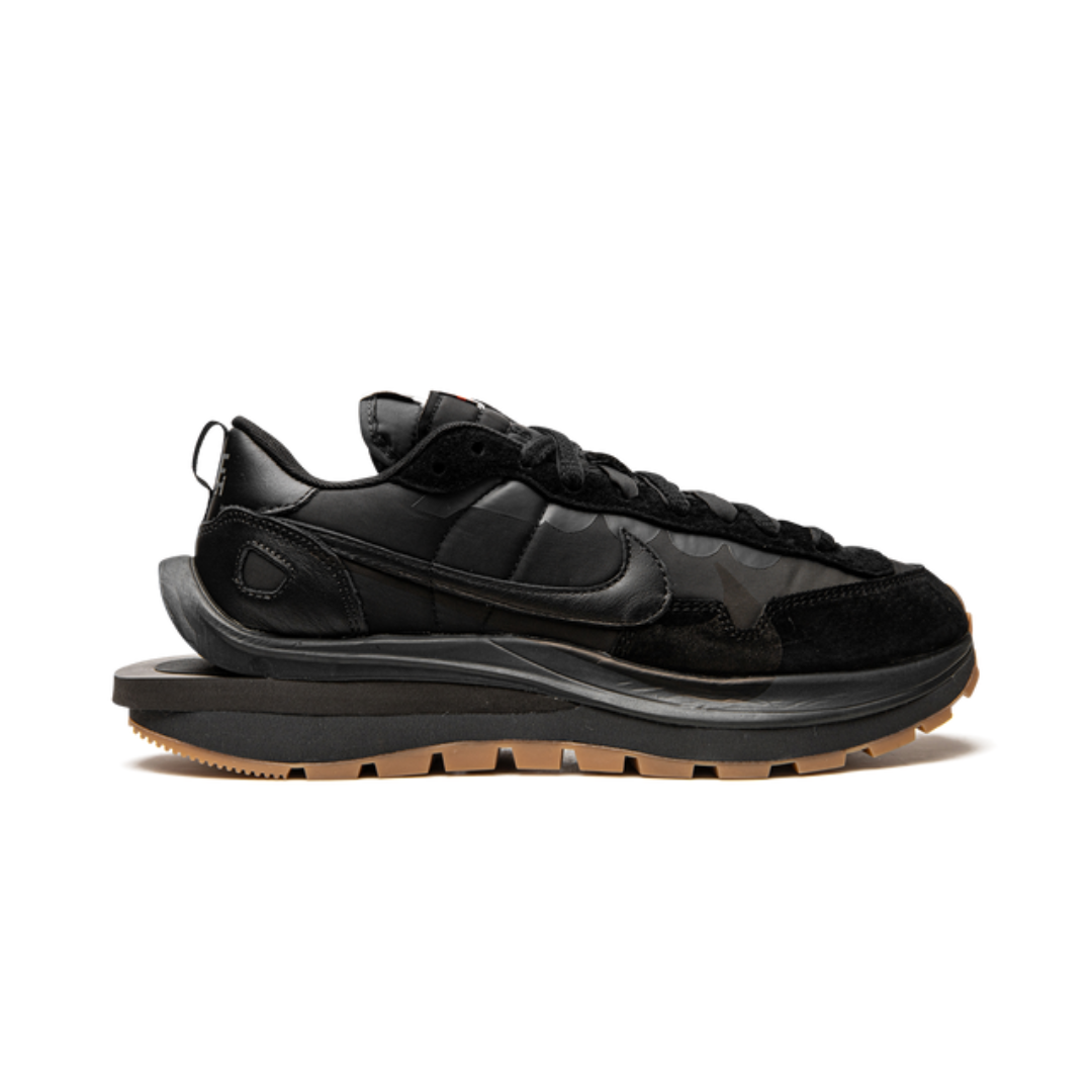 Vaporwaffle Sacai Black Gum