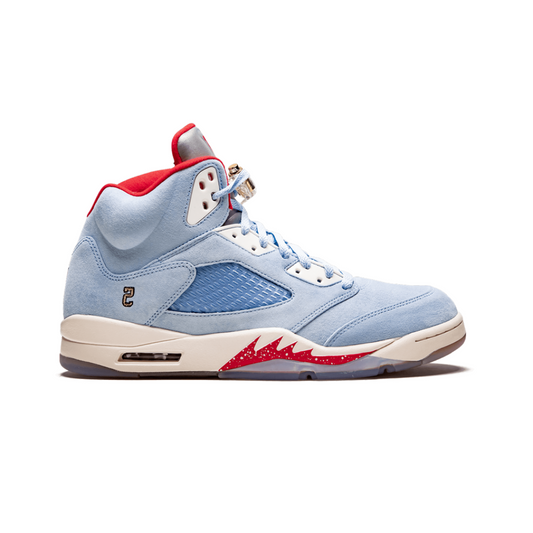 5 Retro Trophy Room Ice Blue