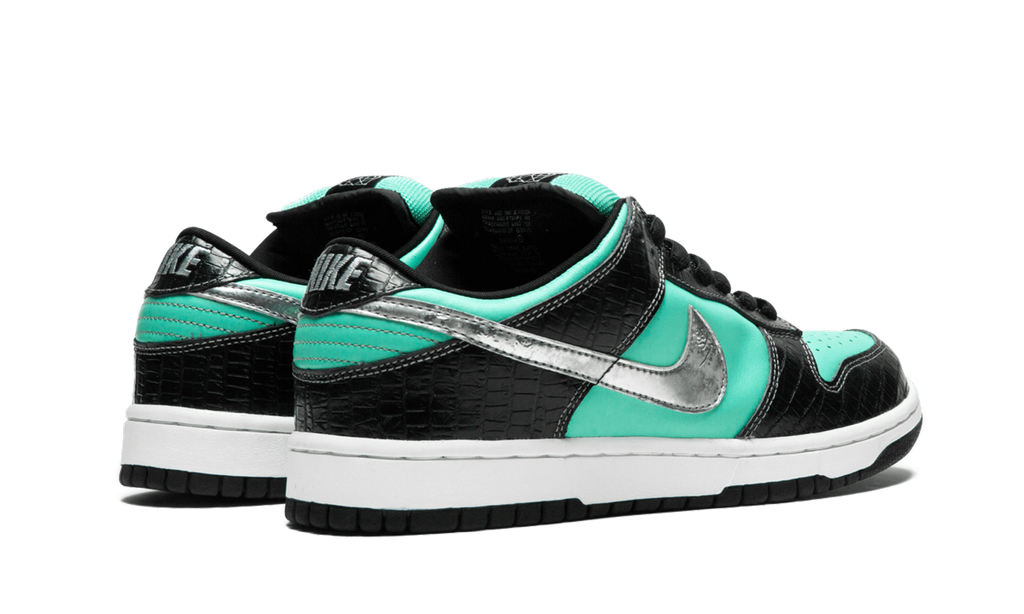 SB Dunk Low Diamond Supply Co. Aqua Blue