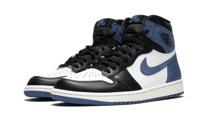 1 Retro High Blue Moon