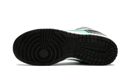 SB Dunk Low Diamond Supply Co. Aqua Blue