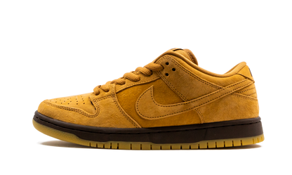 SB Dunk Low Wheat