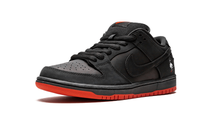 SB Dunk Low Black Pigeon