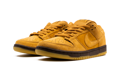 SB Dunk Low Wheat
