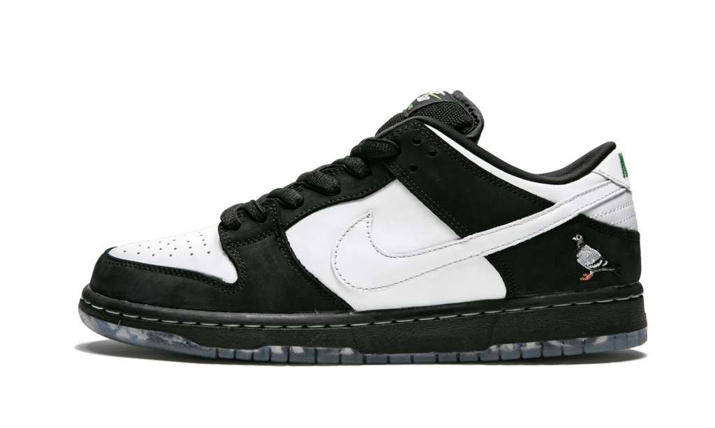 SB Dunk Low Staple Panda Pigeon