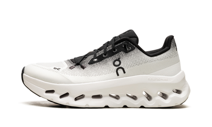 Cloudtilt WMNS "Black/Ivory"