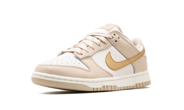 Dunk Low Phantom Metallic Gold