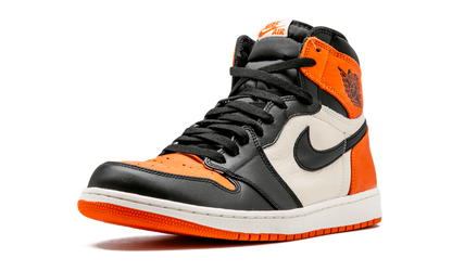 1 Retro High Shattered Blackboard