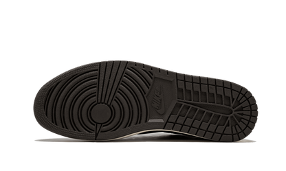 1 Retro Low Travis Scott