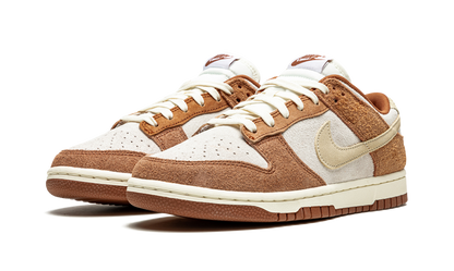 Dunk Low Medium Curry