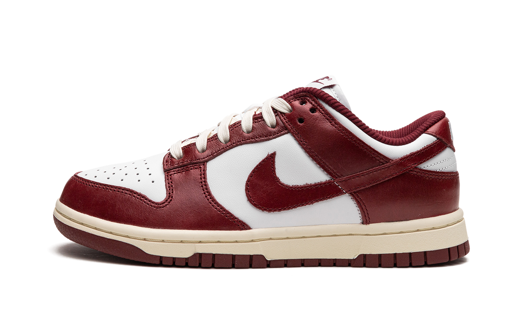 Dunk Low PRM Vintage Team Red