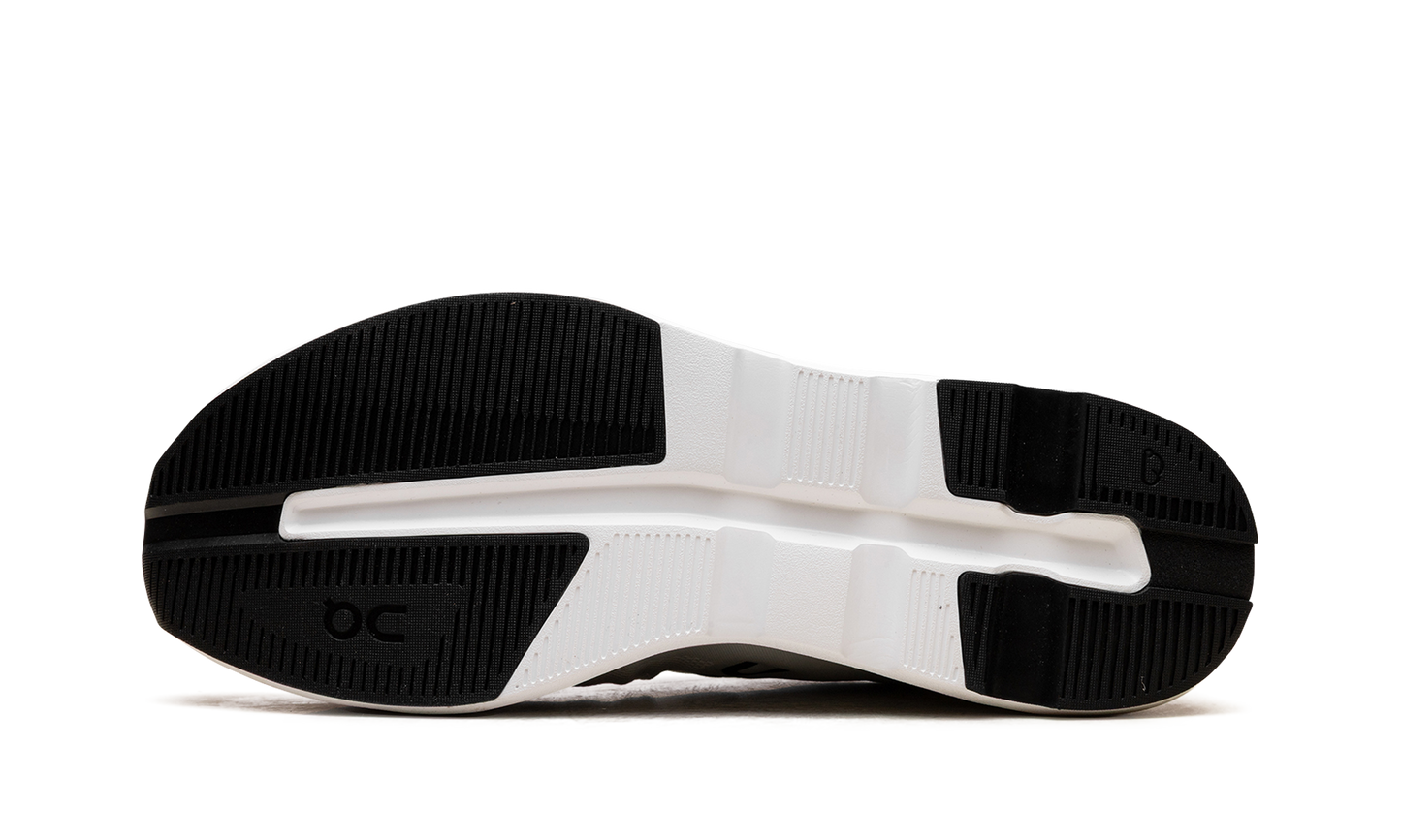 Cloudzone "Ice Black"