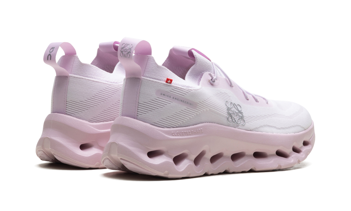 Cloudtilt WMNS "Loewe - Pale Pink"