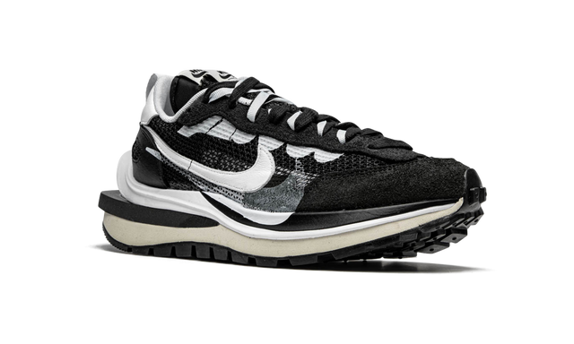 Vaporwaffle Sacai Black White