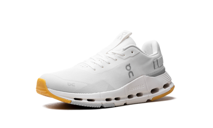Cloudnova Form 2 WMNS "White Ivory"