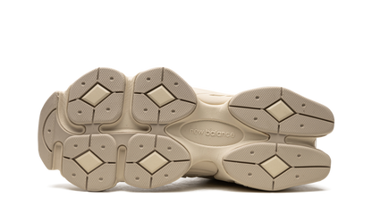 9060 Turtledove Black Sier Metallic