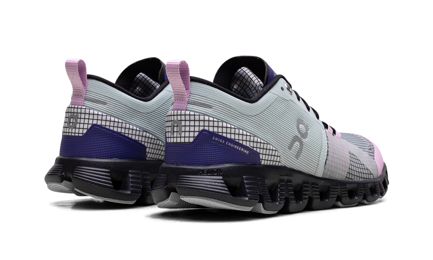 Cloud WMNS "Shift - Surf"