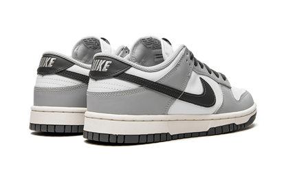 Dunk Low Light Smoke Grey