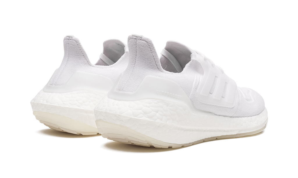 UltraBoost 22 Triple White