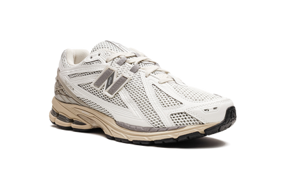 1906R "Sea Salt Marblehead"