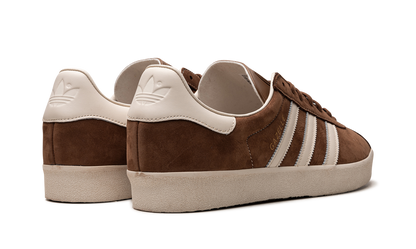 Gazelle Brown